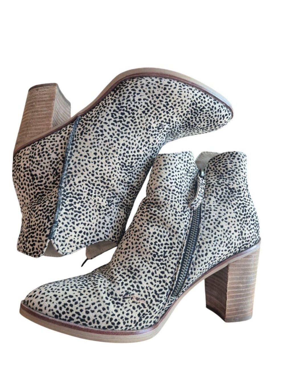 MIA Tracee leopard print Faux Suede Ankle Boots Size 9M